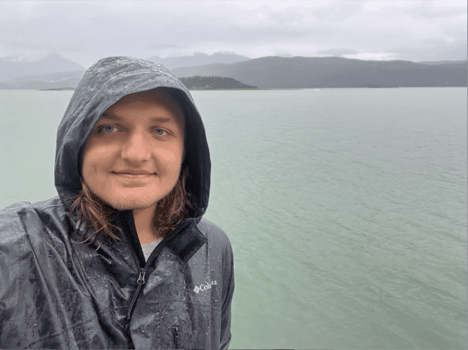 Ben Ahlrichs Wins 2025 David Hamilton Prize for Undergraduate Writing